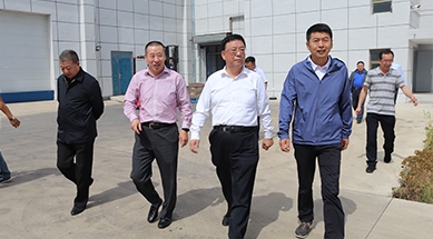 內蒙古自治區(qū)黨委常委、常務副主席馬學軍蒞臨公司指導工作